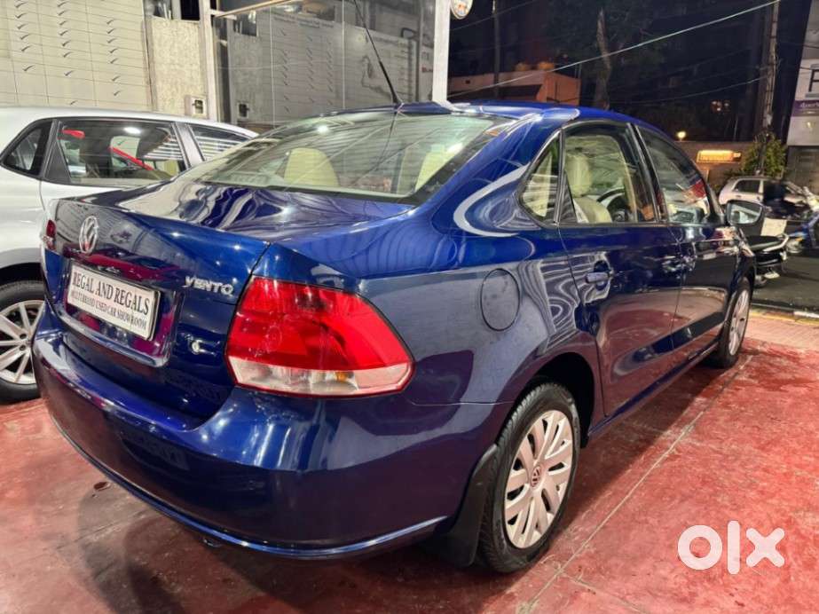 Volkswagen Vento Magnific 1.6 Comfortline, 2013, Petrol
