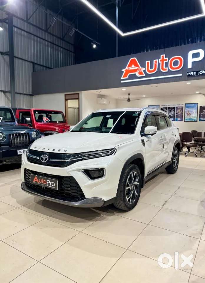 Toyota Urban Cruiser Hyryder 1.5 V Hybrid, 2025, Petrol