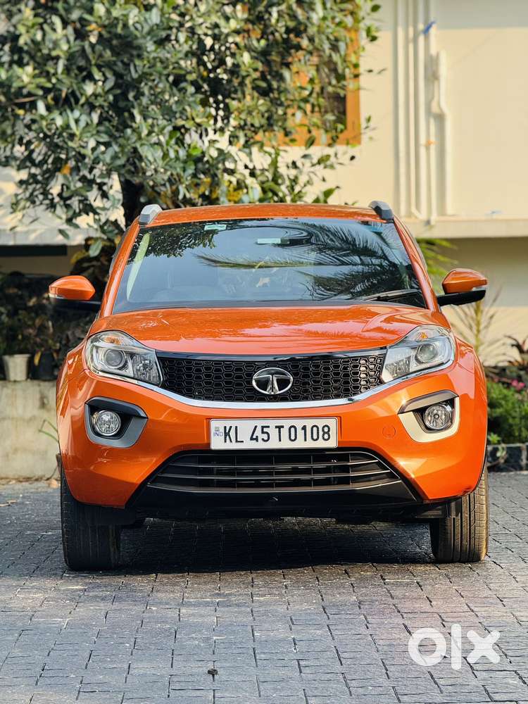Tata Nexon Amt Xza Plus, 2019, Petrol