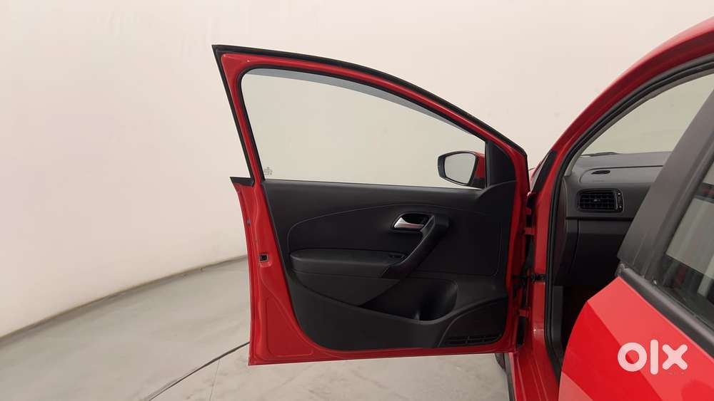 Volkswagen Polo 1.0 Tsi Comfortline At, 2022, Petrol