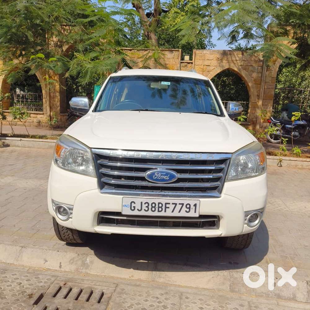 Ford Endeavour 2.5 4x2 Mt, 2012, Diesel