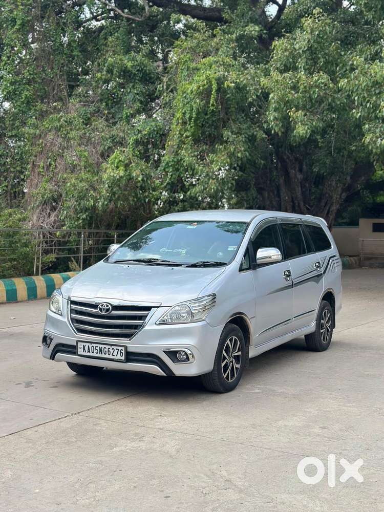 Toyota Innova 2.5 Zx 7 Str Bs-iv, 2015, Diesel