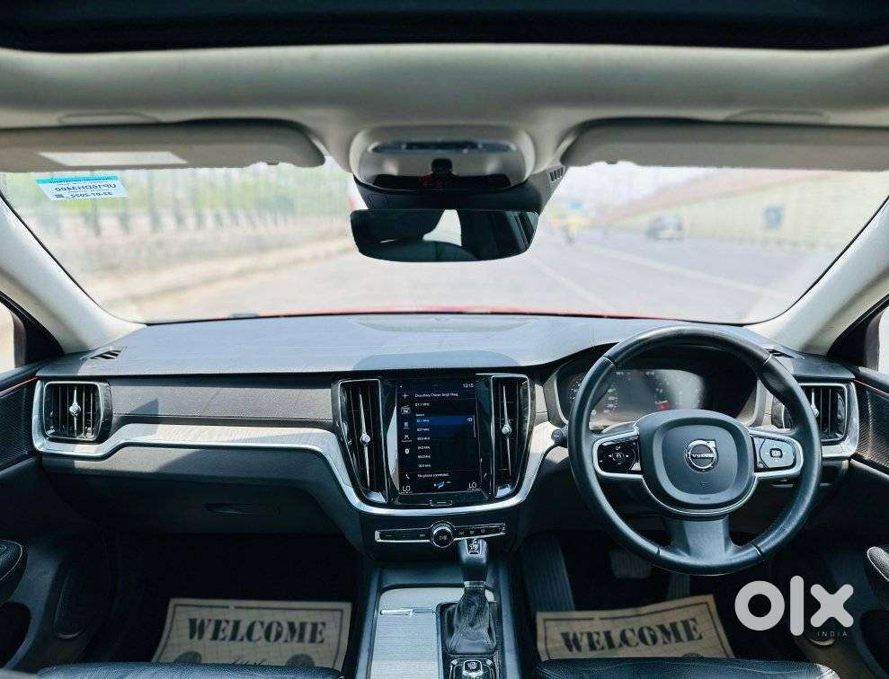 Volvo S60 T4 Inscription, 2022, Petrol