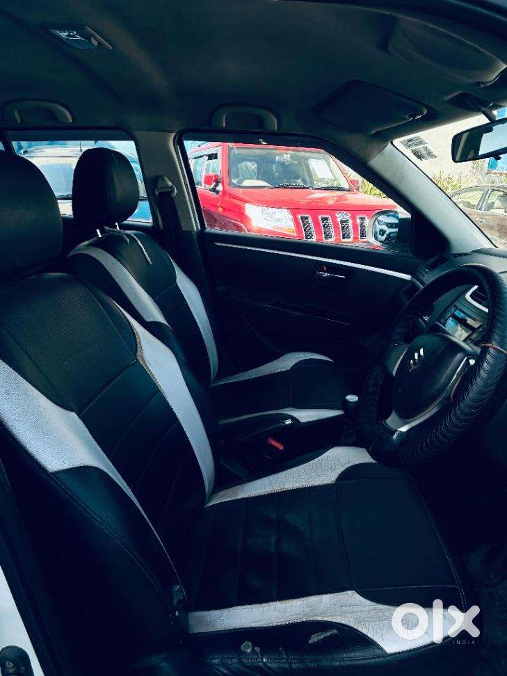 Maruti Suzuki Swift Vxi + Manual, 2016, Petrol