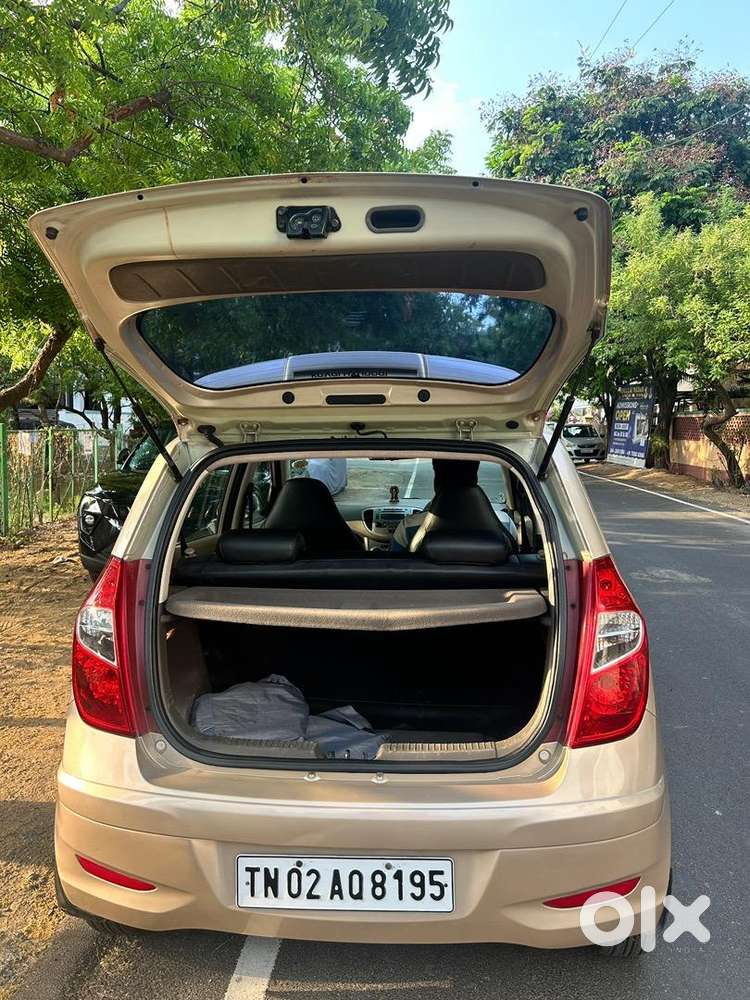 Hyundai Automatic Car 2011