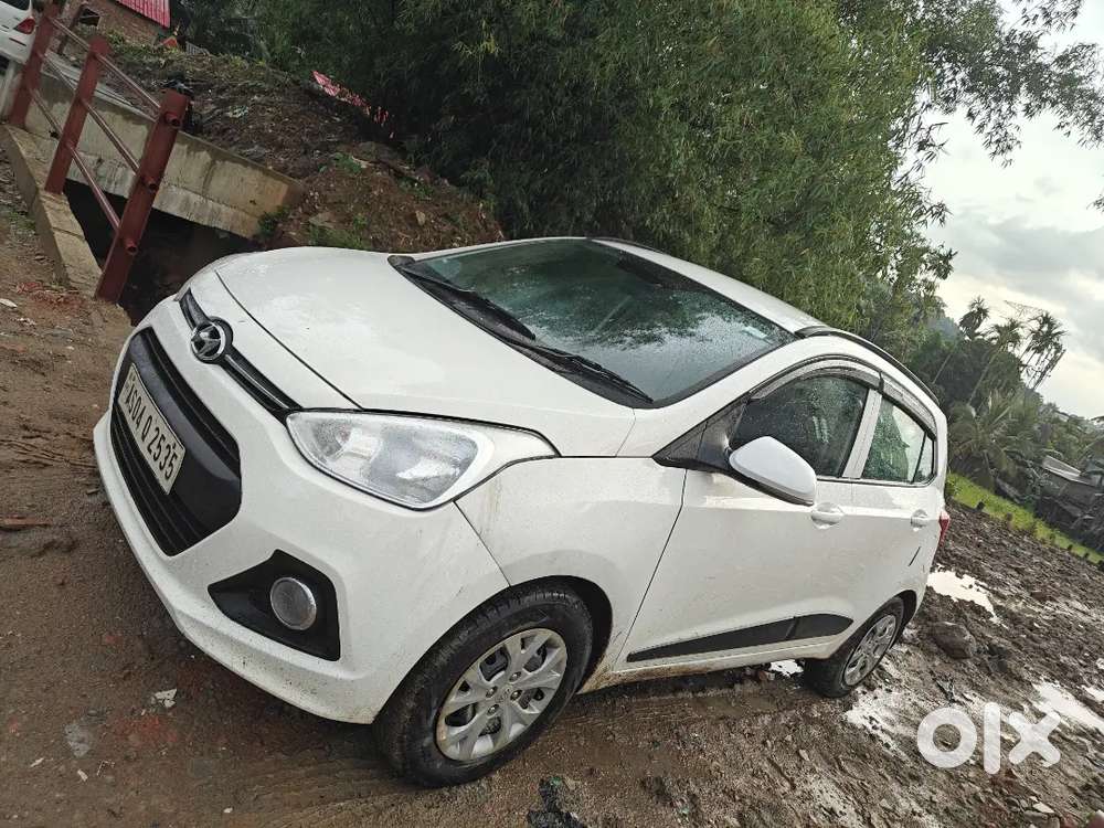 Hyundai Grand I10 Sportz 2016