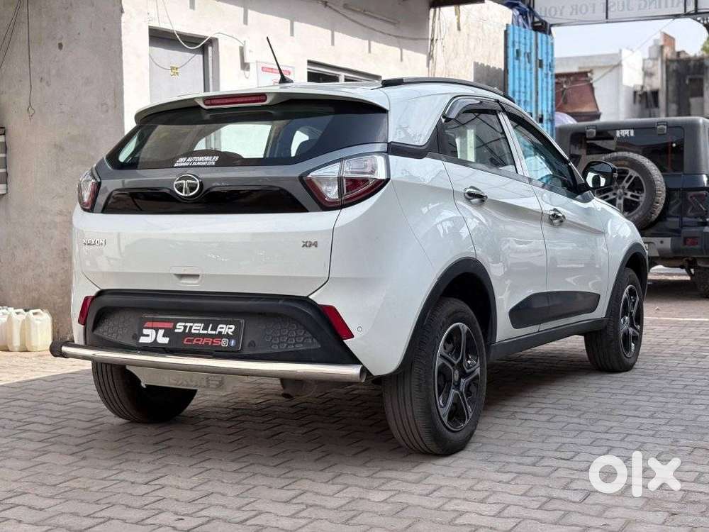 Tata Nexon 1.2 Revotron Xm (s), 2019, Petrol