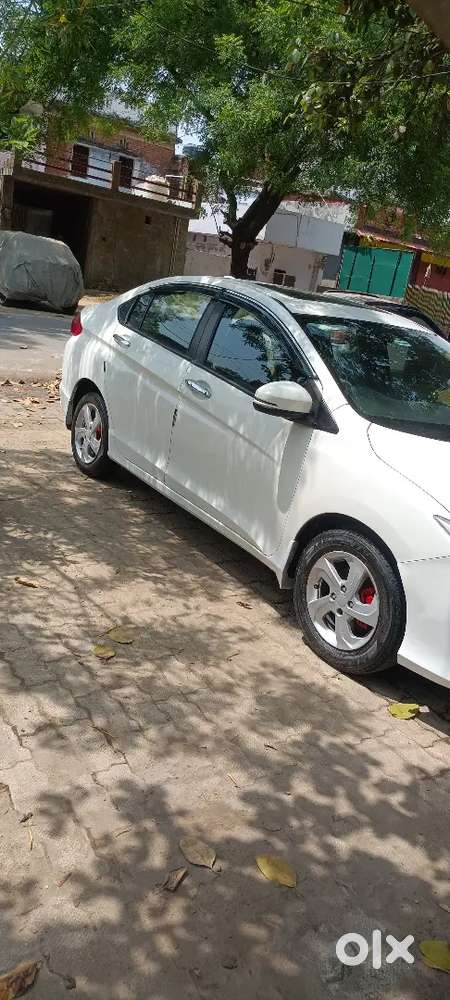 Honda City 2015 Full Top With Sunroof