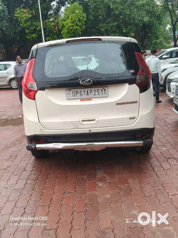 Mahindra Marazzo Diesel 2019