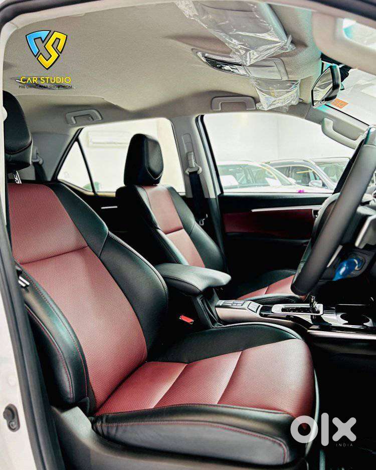 Toyota Fortuner Legender 4x2 At 2.8, 2025, Diesel
