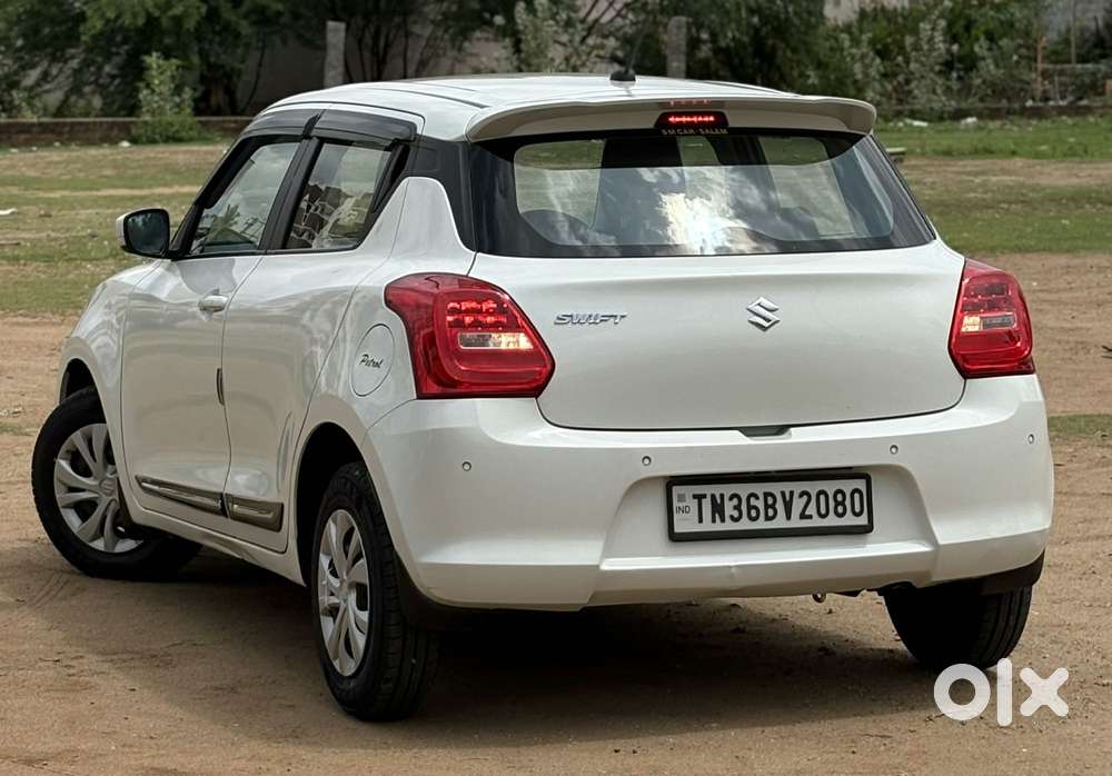 Maruti Suzuki Swift Vxi Ags, 2022, Petrol