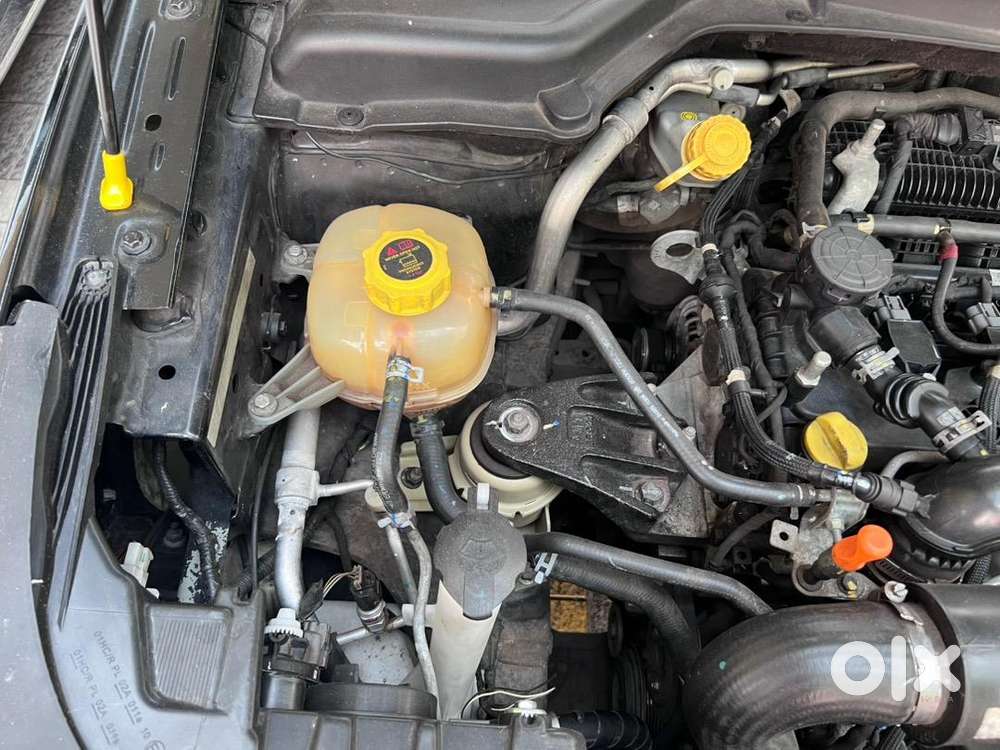 Xuv 300 W4 -  2022 Model