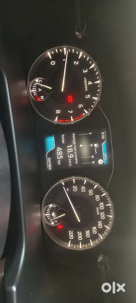 Maruti Suzuki Brezza 2023 Petrol 25000 Km Driven