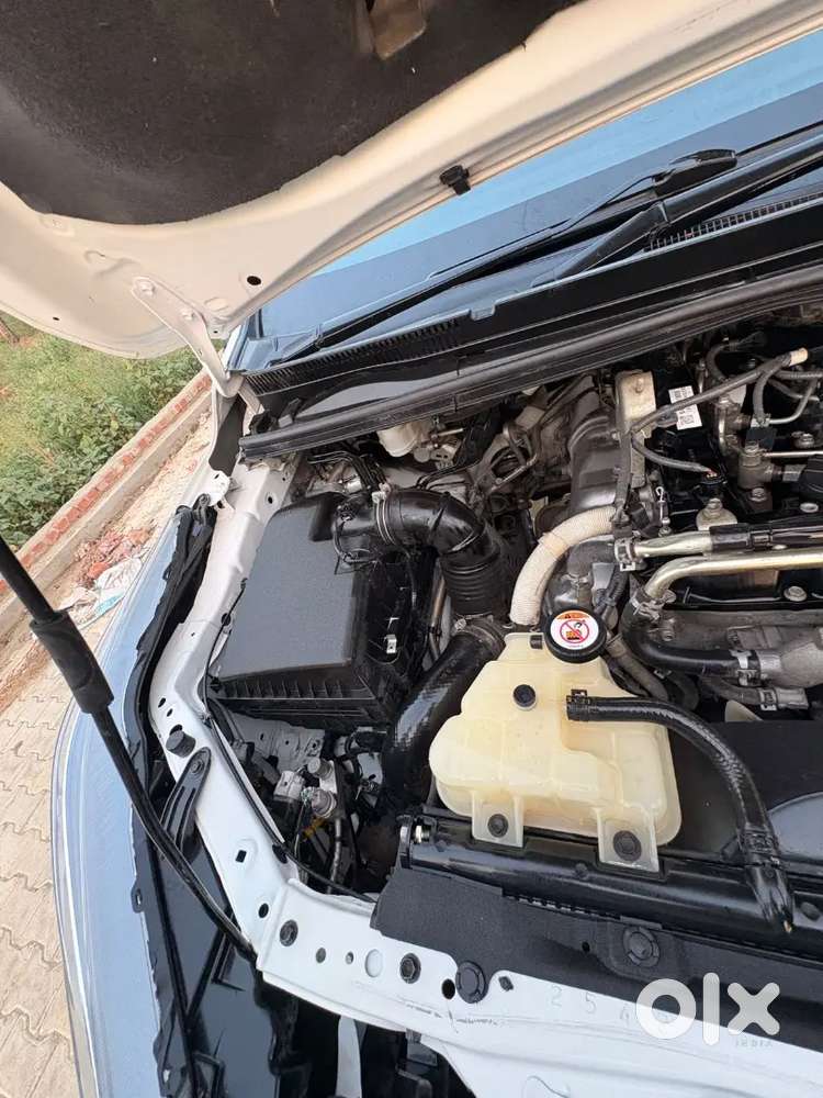 Toyota Innova Crysta 2019 Diesel 92000 Km Driven
