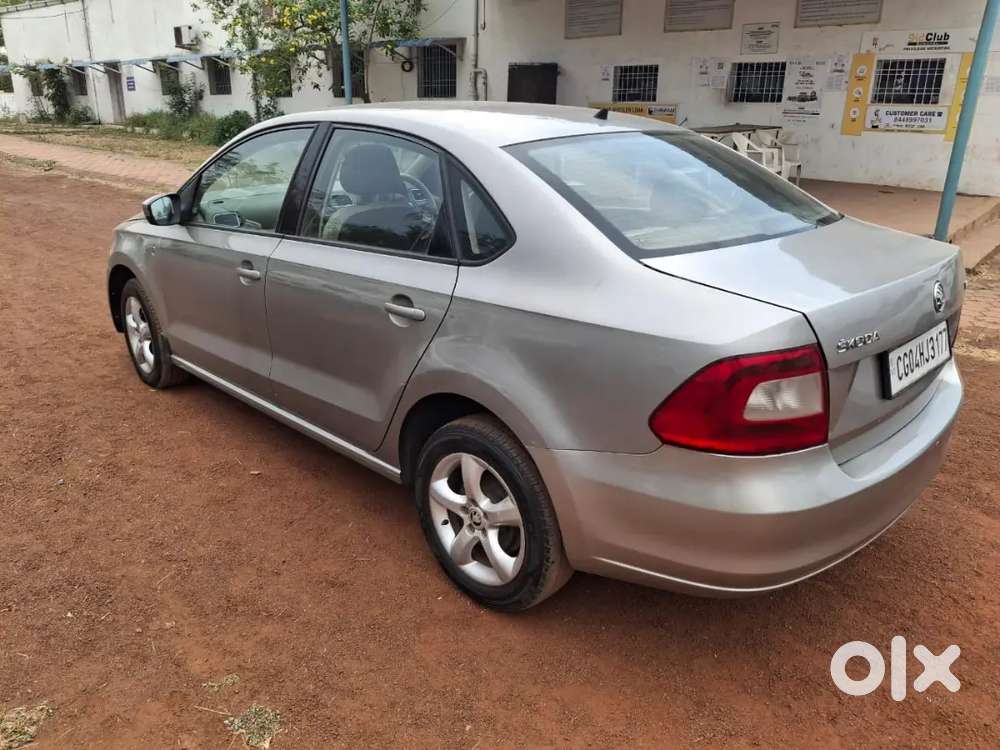 Skoda Rapid 2014 Petrol 135000 Km Driven