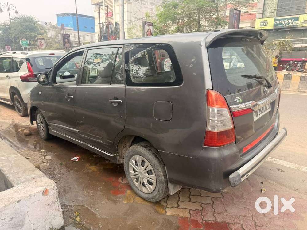 Innova G4 2014,good Condition ,4th Owner,diesel,213000 Kilomitre
