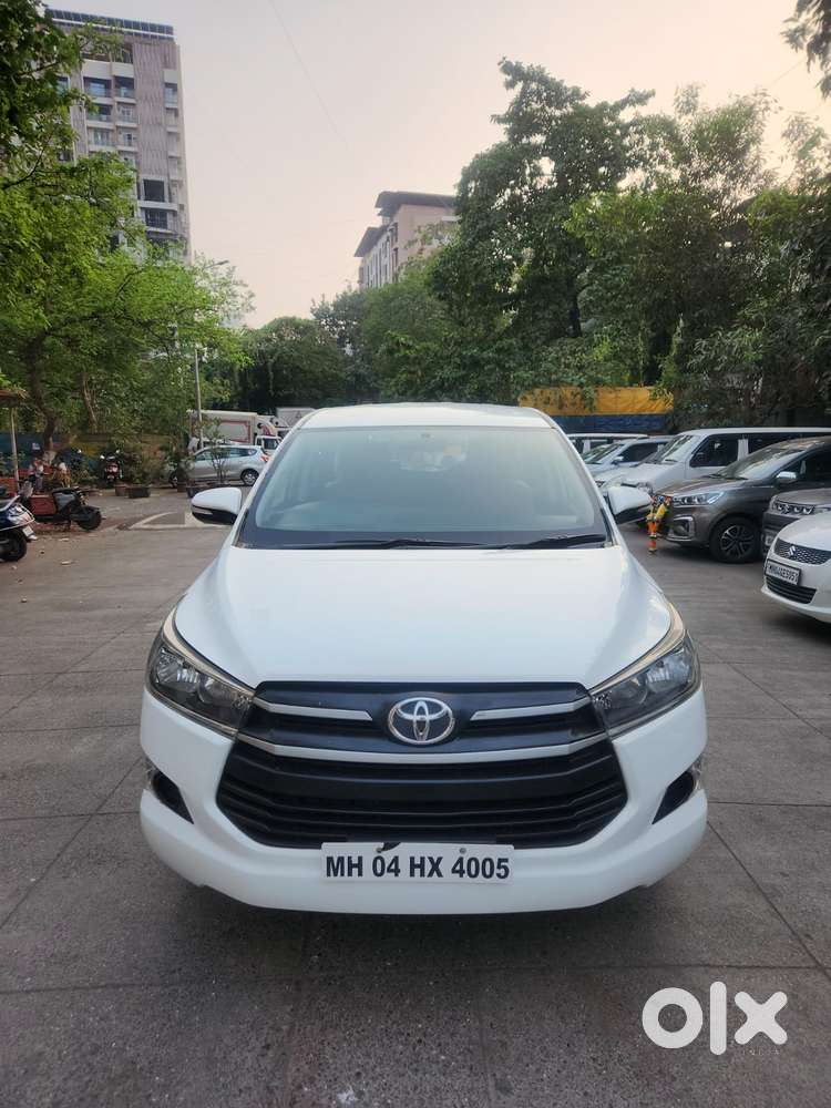 Toyota Innova Crysta 2.4 G Mt 7 Str, 2017, Diesel