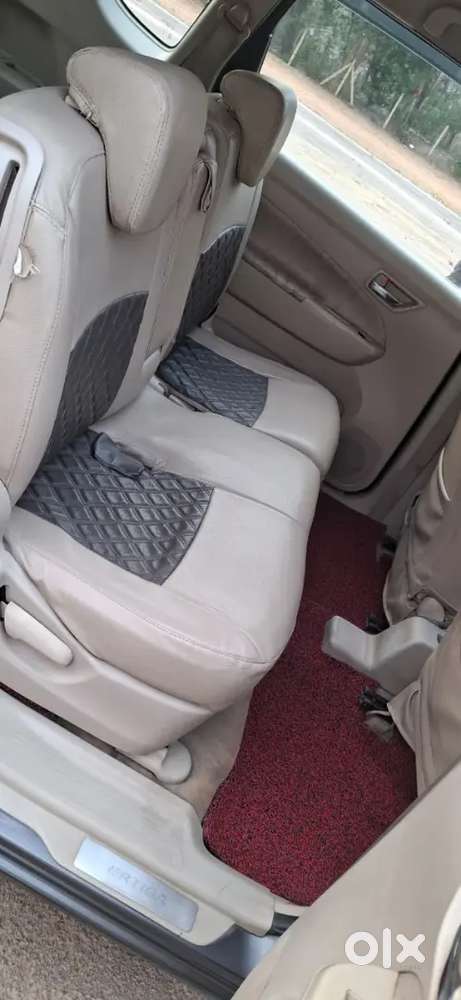 Maruti Suzuki Ertiga Vxi 2014