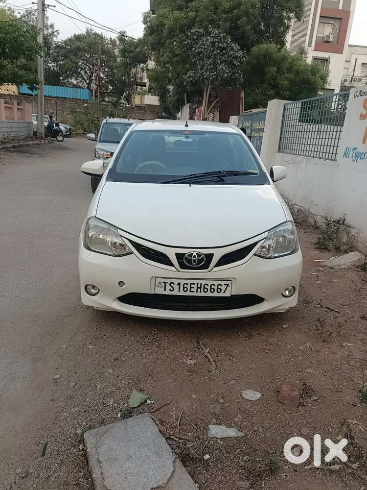 Toyota Etios 2015 Diesel 193000 Km Driven