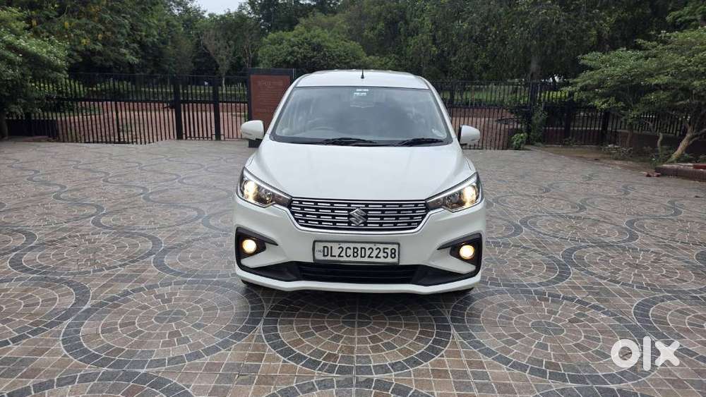 Maruti Suzuki Ertiga Vxi At Petrol, 2022, Petrol