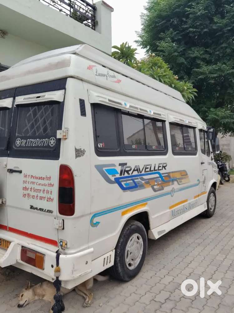 Tempo Traveler