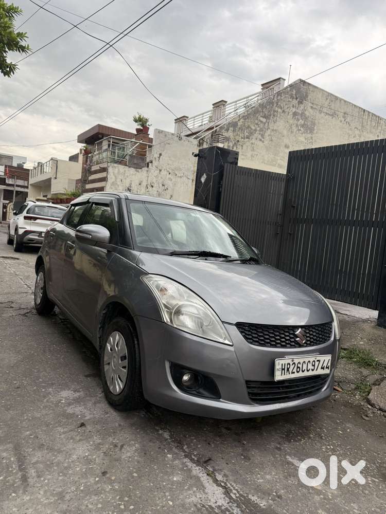 Maruti Suzuki Swift Vxi Optional, 2013, Petrol