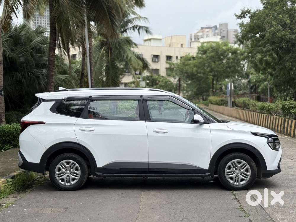 Kia Carens 1.4 Prestige 7 Str, 2022, Petrol