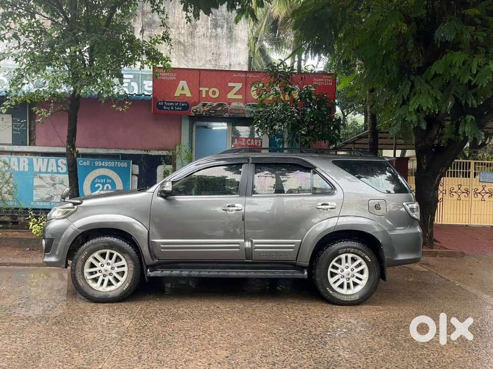 Toyota Fortuner 4x2 Mt 2.8 Diesel, 2013
