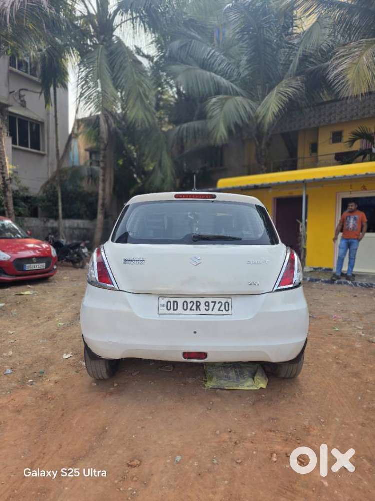 Maruti Suzuki Swift Zxi, 2014, Petrol