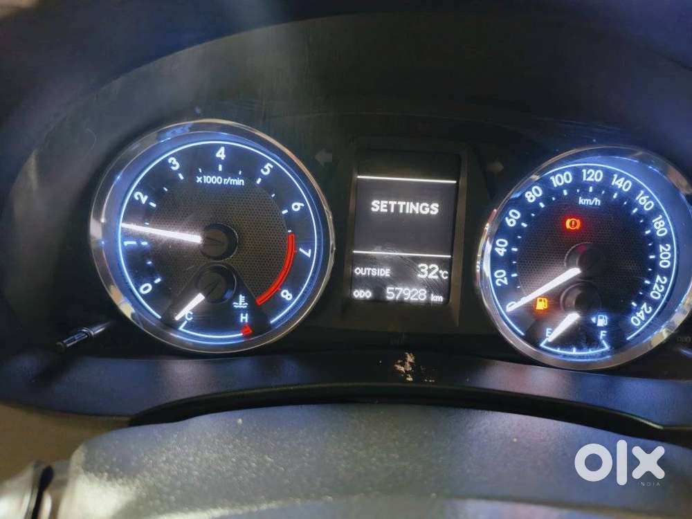 Toyota Corolla Altis G Mt, 2015, Petrol
