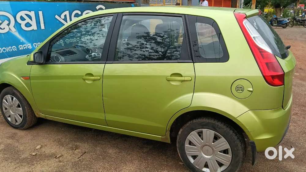 Ford Figo Petrol 2010