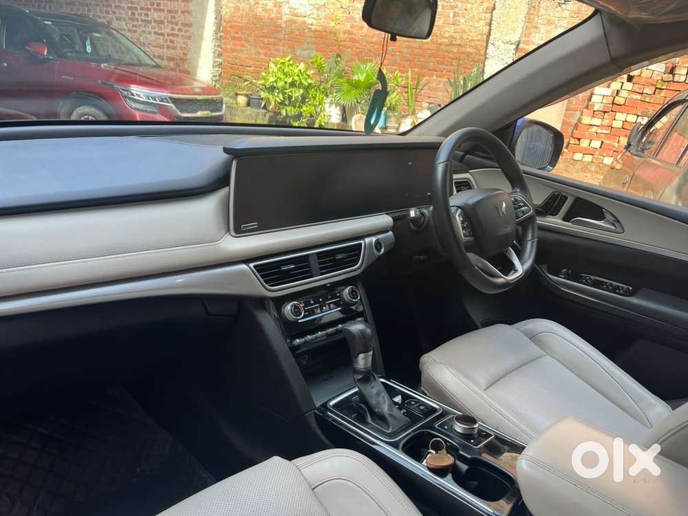 Mahindra Xuv700 Diesel 2023