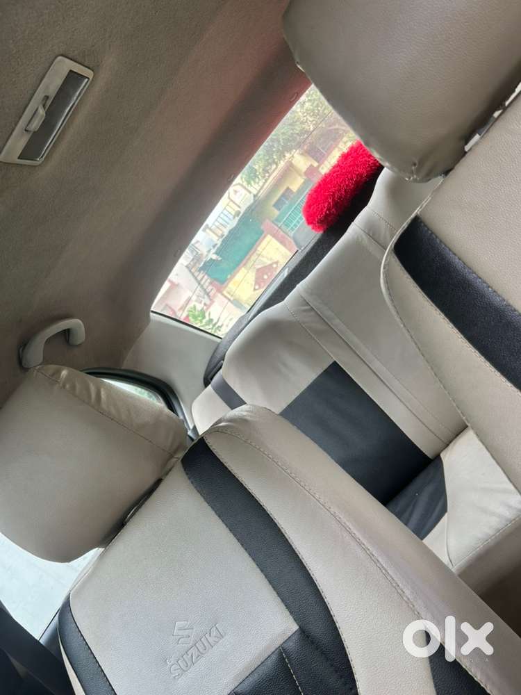 Maruti Suzuki Swift Dzire 2011
