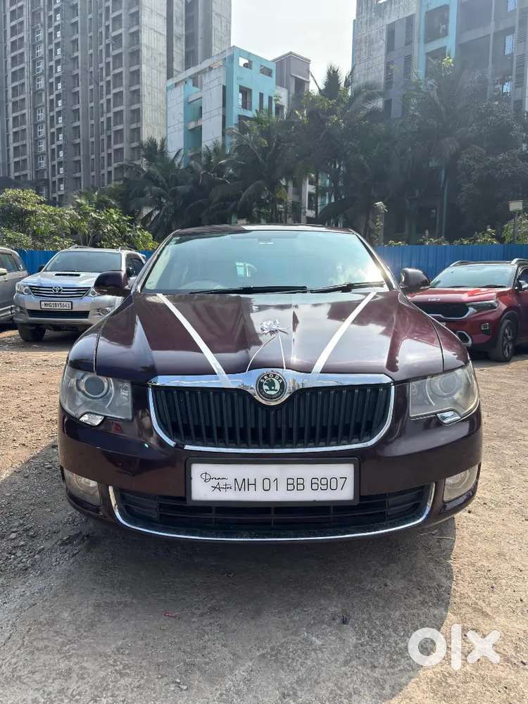 Skoda Superb Automatic 1.8 Elegance 2012 Variant