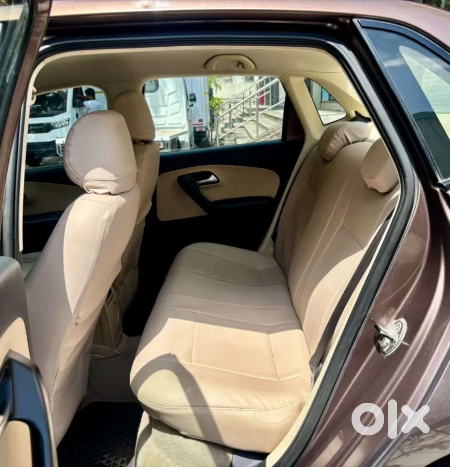 Volkswagen Ameo 1.5 Tdi Highline At 16 Alloy, 2018, Diesel