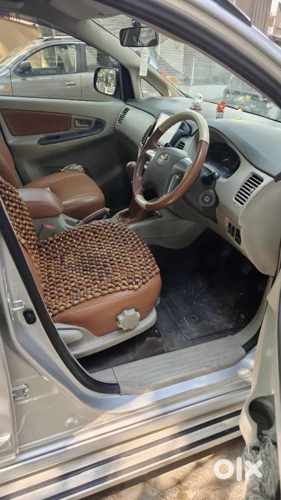 Toyota Innova 2014 Diesel 84700 Km Driven