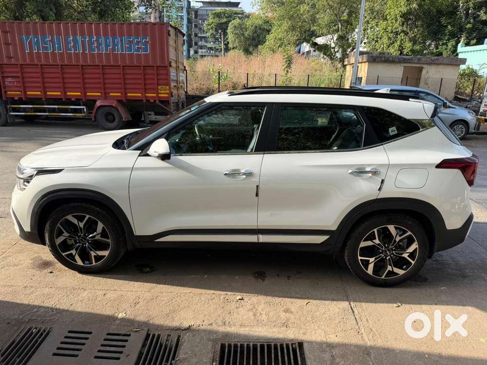 Kia Seltos 2023 Petrol 3352 Km Driven