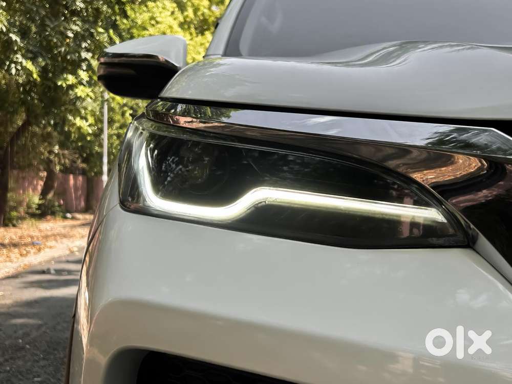 Toyota Fortuner [2021-ongoing] 2.8 2wd Diesel At, 2023, Diesel