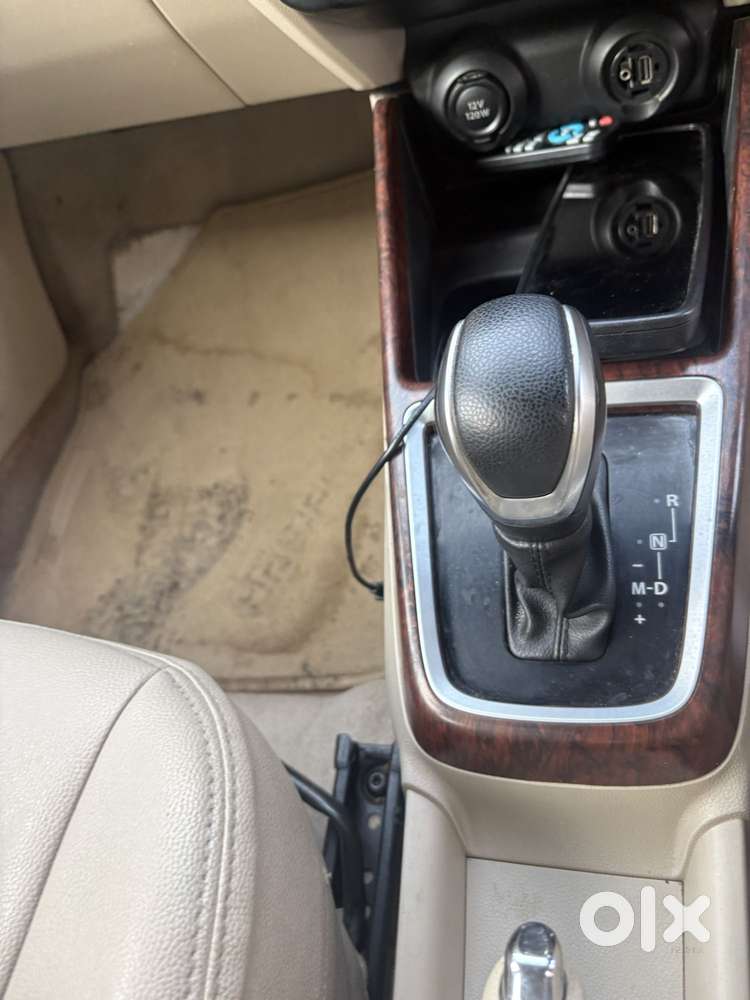 Maruti Suzuki Swift Dzire Vxi(o) Amt, 2019, Petrol