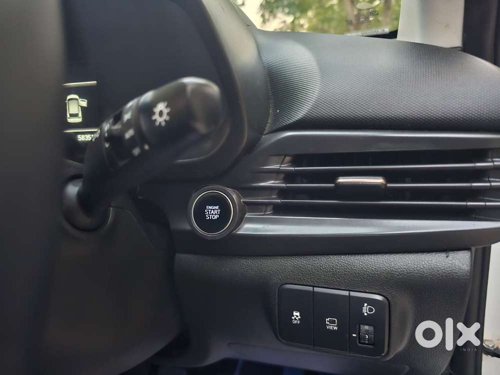 Hyundai I20 Asta (o) 1.2 Mt, 2023, Petrol