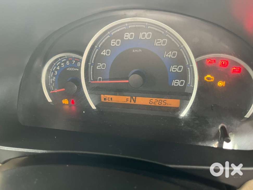 Maruti Suzuki Wagon R Vxi Amt Opt 1.2, 2018, Petrol