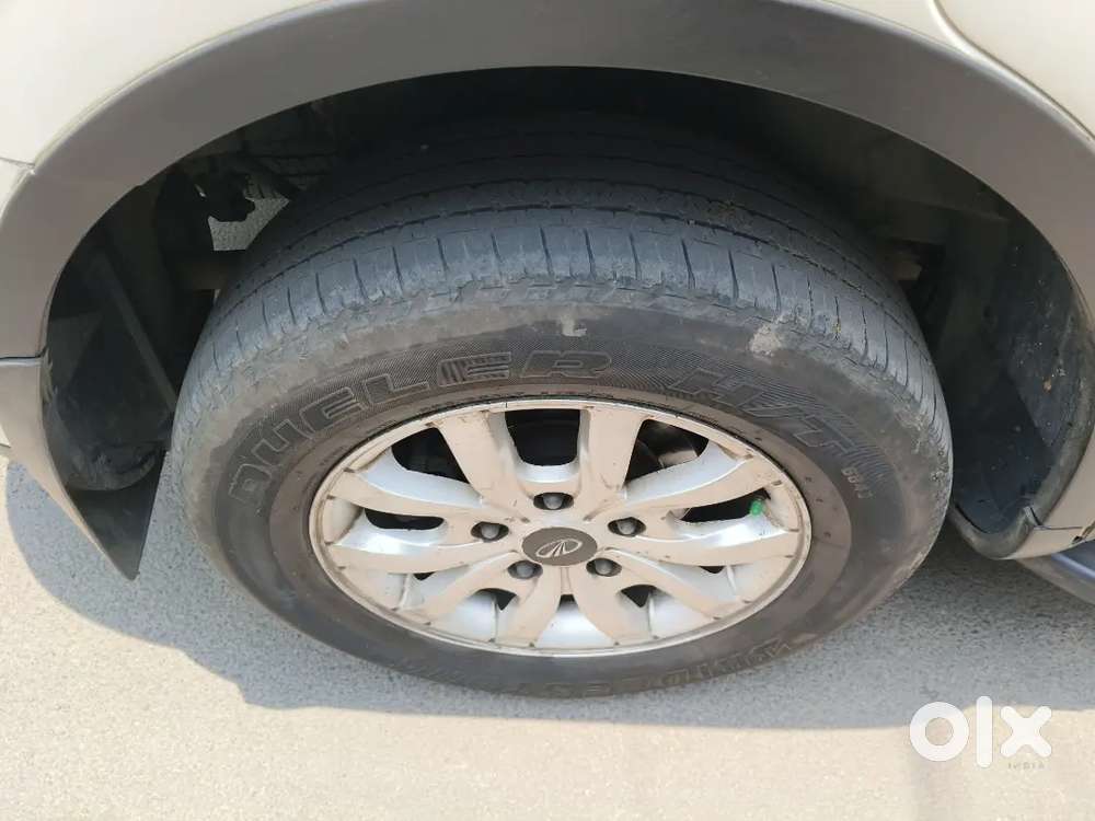 Mahindra Xuv W8 
Model... 2015/2016
Single Owner 
Km... 2.70.000