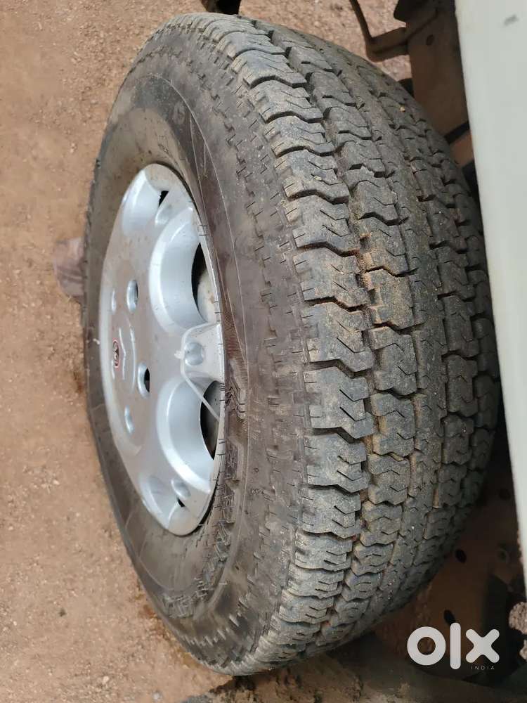 New Tyre  Running Condition Gadi  Time Pass Vale Dur Rahe