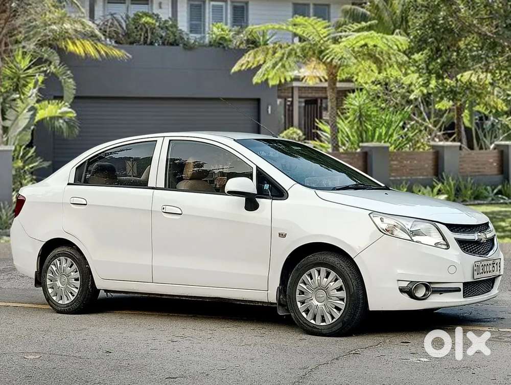 Chevrolet Sail, 2015, Petrol