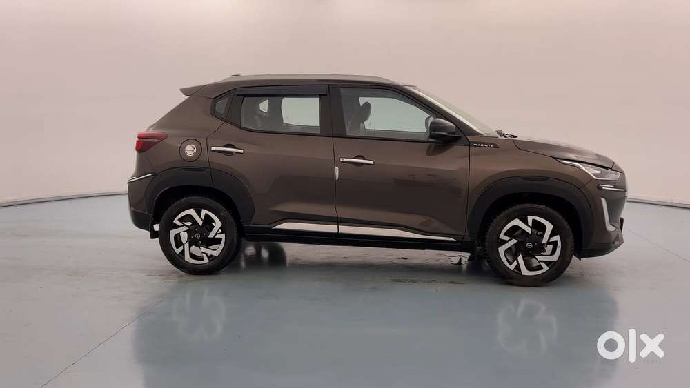 Nissan Magnite 1.0 Xv, 2023, Petrol