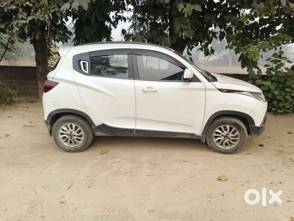 Mahindra Kuv 100 Good Condition Avg 23-25