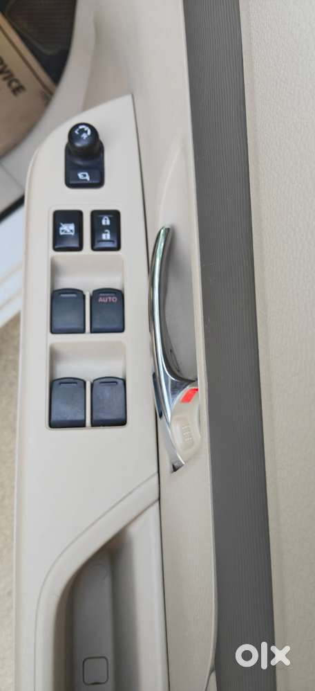 Maruti Suzuki Ertiga Vxi, 2025, Petrol
