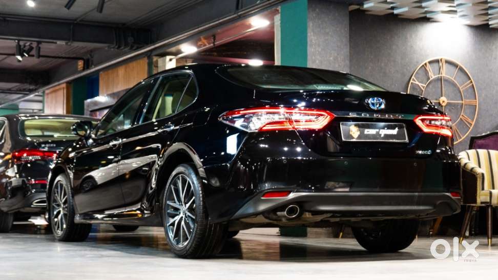Toyota Camry 2.5 Hybrid, 2024, Petrol