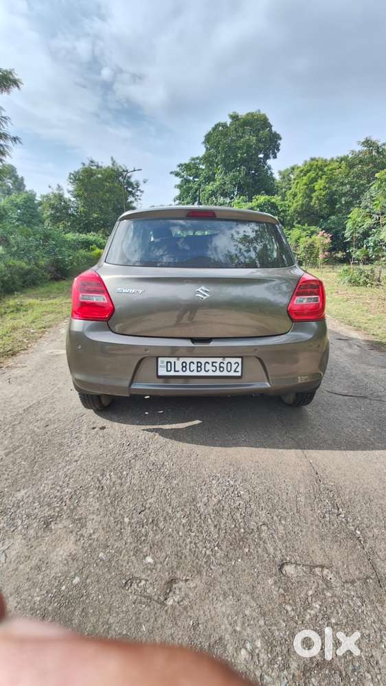 Maruti Suzuki Swift Vxi + Manual, 2021, Petrol