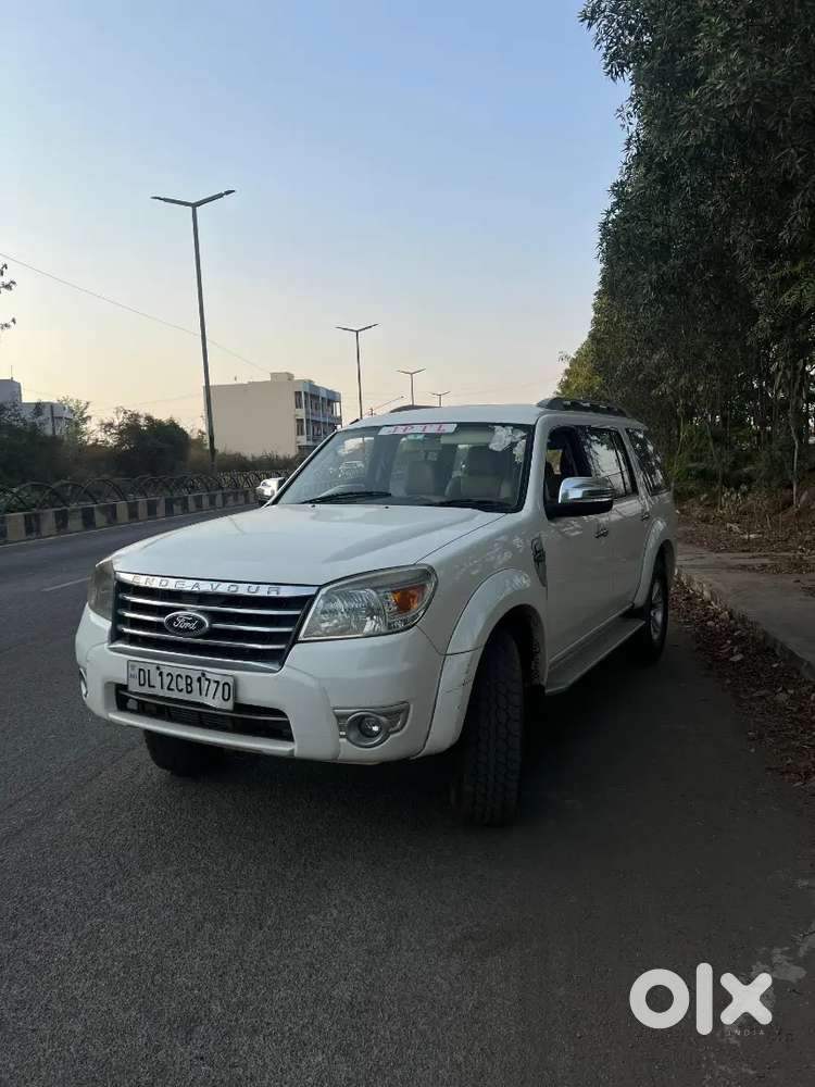 Ford Endeavour 4x2